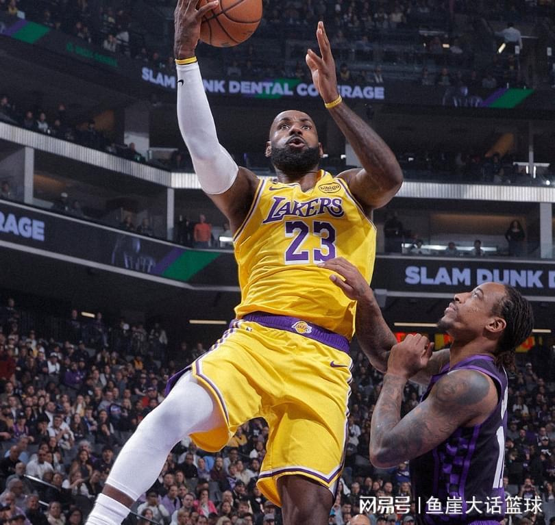 kaiyun 官网-大爆冷！东契奇42+8难救主，老詹22+4不满吹罚，威少22+7全队第二