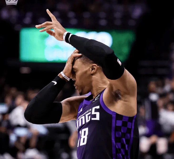 开云官网-ESPN预测明日比赛：鹈鹕胜率60.6%，国王胜率39.4%