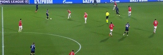 开云app-【欧冠】C罗上下半时补时2度追平 曼联客平亚特兰大