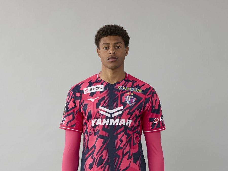 开云官网-大阪樱花官方：外援延吉左侧股直肌肌腱断裂